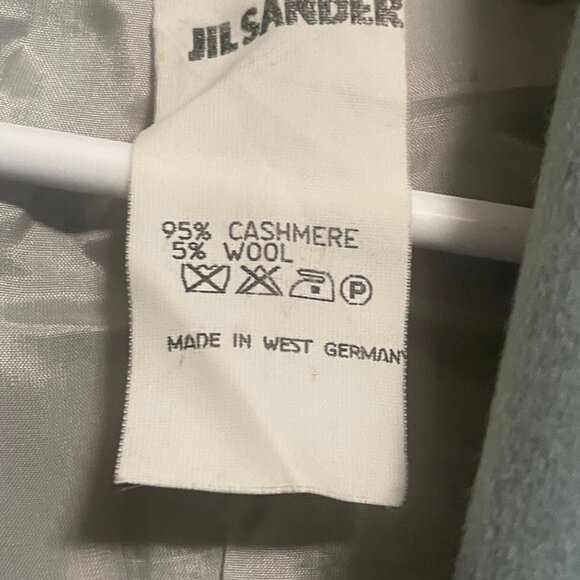 Jill Sanders Coat - Picture 3 of 5